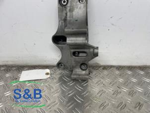 Gebruikte Dynamosteun boven Volkswagen LT II 2.8 TDI Prijs € 70,00 Margeregeling aangeboden door Schaap & Bron