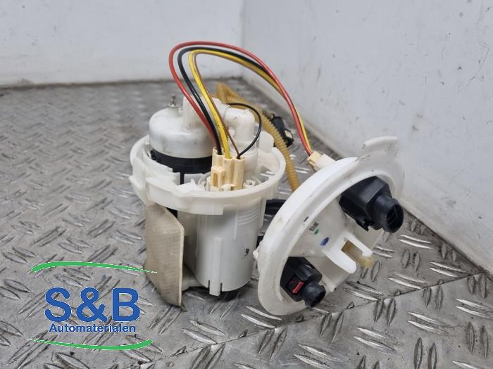 Gebruikte Tank element Pomp Audi A4 (B9) 1.4 TFSI 16V Prijs € 40,00 Margeregeling aangeboden door Schaap & Bron