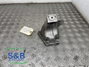 Gebruikte Motorsteun Audi A6 (C5) 2.5 TDI V6 24V Quattro Prijs € 50,00 Margeregeling aangeboden door Schaap & Bron