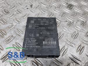 Gebruikte Deur module Volkswagen Passat Variant (3G5) 1.6 TDI 16V Prijs € 45,00 Margeregeling aangeboden door Schaap & Bron