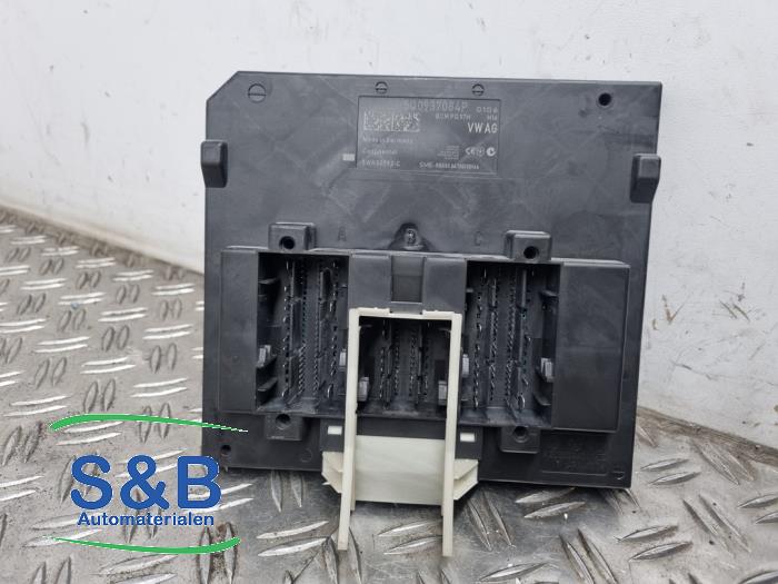 Boordcomputer van een Volkswagen Golf VII (AUA) 1.4 TSI 16V 2013