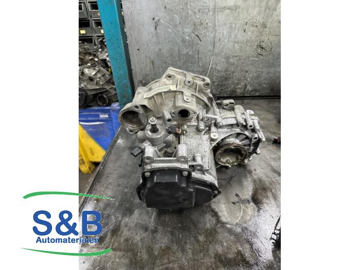 Gebruikte Versnellingsbak Volkswagen Polo V (6R) 1.4 TDI DPF BlueMotion technology Prijs € 550,00 Margeregeling aangeboden door Schaap & Bron