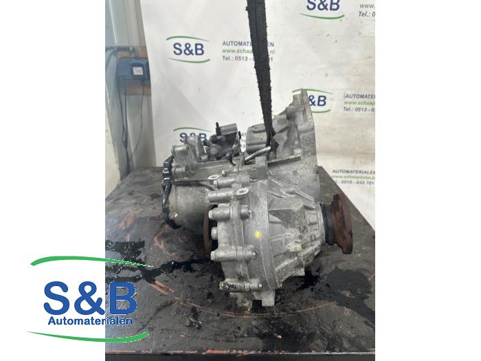 Versnellingsbak van een Volkswagen Polo V (6R) 1.4 TDI 12V 90 2016