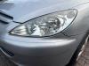 Peugeot 307 Break (3E) 1.6 16V Koplamp links