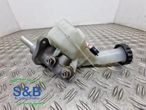 Gebruikte Hoofdremcilinder Mitsubishi Outlander (GF/GG) 2.0 16V 4x2 Prijs € 100,00 Margeregeling aangeboden door Schaap & Bron