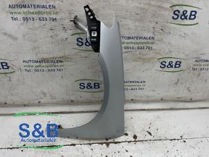Gebruikte Spatbord links-voor Volkswagen Scirocco (137/13AD) 2.0 TSI 16V Prijs € 150,00 Margeregeling aangeboden door Schaap & Bron