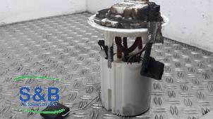 Gebruikte Brandstofpomp module Peugeot 5008 I (0A/0E) 1.6 THP 16V Prijs € 45,00 Margeregeling aangeboden door Schaap & Bron