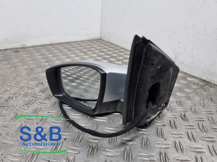 Buitenspiegel links van een Volkswagen Polo V (6R) 1.4 TDI DPF BlueMotion technology 2015