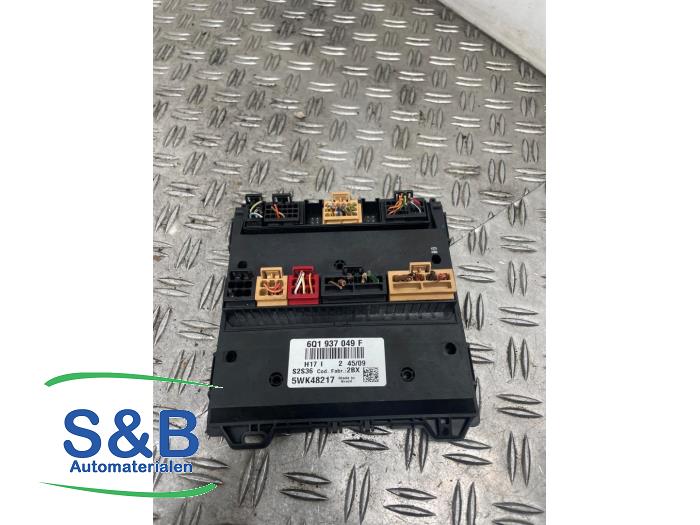 Gebruikte Boordcomputer Volkswagen Fox (5Z) 1.2 Prijs € 100,00 Margeregeling aangeboden door Schaap & Bron