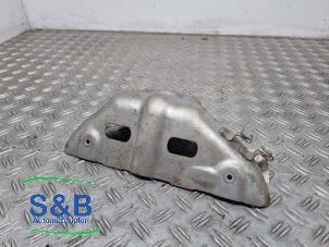 Gebruikte Hitteschild uitlaat Hyundai i10 (F5) 1.2i 16V Prijs € 30,00 Margeregeling aangeboden door Schaap & Bron