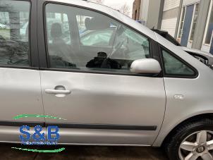 Gebruikte Portier 4Deurs rechts-voor Seat Alhambra (7V8/9) 1.8 20V Turbo Prijs € 75,00 Margeregeling aangeboden door Schaap & Bron