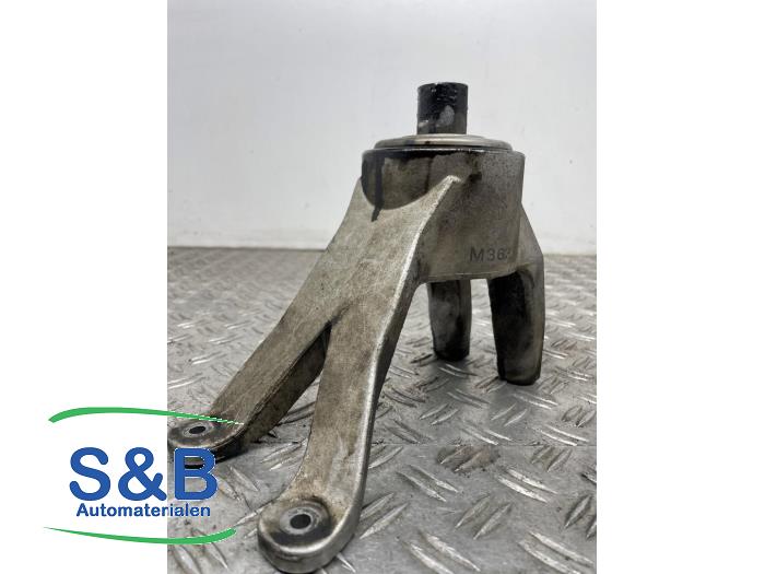 Gebruikte Motorrubber Volkswagen Transporter T6 2.0 TDI Prijs € 40,00 Margeregeling aangeboden door Schaap & Bron