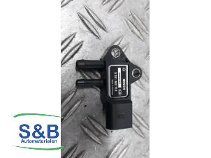 Gebruikte Brandstofdruk sensor Volkswagen Caddy Combi III (2KB,2KJ) 1.9 TDI Prijs € 20,00 Margeregeling aangeboden door Schaap & Bron
