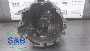 Gebruikte Versnellingsbak Audi A4 Avant (B6) 2.4 V6 30V Prijs € 300,00 Margeregeling aangeboden door Schaap & Bron