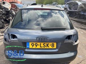 Gebruikte Achterklep Audi A4 Avant (B7) 2.0 TFSI 20V Quattro Prijs € 135,00 Margeregeling aangeboden door Schaap & Bron