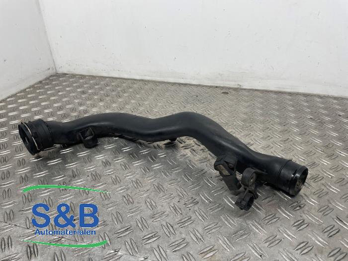Gebruikte Intercooler Buis Volkswagen Golf V (1K1) 1.4 TSI 140 16V Prijs € 20,00 Margeregeling aangeboden door Schaap & Bron