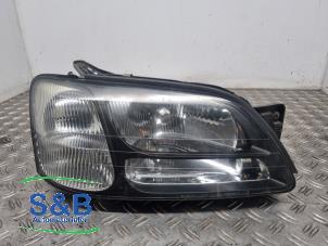 Gebruikte Koplamp rechts Subaru Legacy Wagon (BH) 2.5 16V Prijs € 50,00 Margeregeling aangeboden door Schaap & Bron