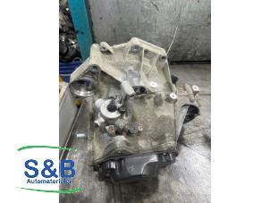 Gebruikte Versnellingsbak Volkswagen Polo IV (9N1/2/3) 1.2 Prijs € 200,00 Margeregeling aangeboden door Schaap & Bron
