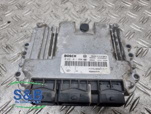 Gebruikte Computer Motormanagement Renault Trafic New (FL) 2.5 dCi 16V 135 Prijs € 100,00 Margeregeling aangeboden door Schaap & Bron