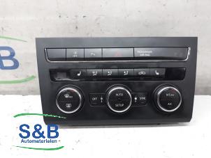 Gebruikte Chaufage Bedieningspaneel Seat Leon ST (5FF) 1.6 TDI 16V Prijs € 75,00 Margeregeling aangeboden door Schaap & Bron