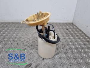 Gebruikte Tank element Pomp Volkswagen Golf VII (AUA) 1.6 TDI 16V Prijs € 44,99 Margeregeling aangeboden door Schaap & Bron