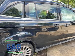 Gebruikte Deur 4Deurs rechts-achter Ford Grand C-Max (DXA) 1.0 Ti-VCT EcoBoost 12V 125 Prijs € 499,99 Margeregeling aangeboden door Schaap & Bron