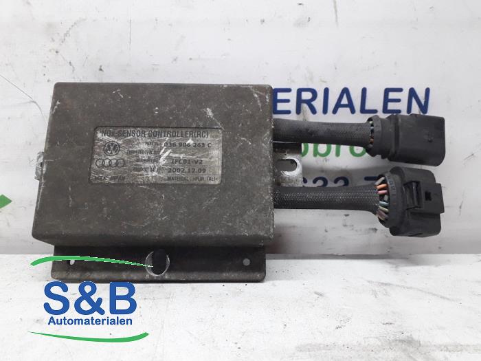 Gebruikte Nox sensor Volkswagen Golf IV Variant (1J5) 1.6 FSI 16V Prijs € 175,00 Margeregeling aangeboden door Schaap & Bron