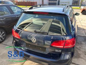 Gebruikte Achterlichtglas rechts Volkswagen Passat Variant (365) 2.0 TDI 16V 140 Prijs € 30,00 Margeregeling aangeboden door Schaap & Bron