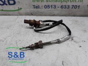 Gebruikte Uitlaat temperatuursensor Volkswagen Transporter T6 Prijs € 60,00 Margeregeling aangeboden door Schaap & Bron