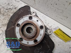 Gebruikte Fusee rechts-voor Volvo S80 (TR/TS) 2.4 D 20V Prijs € 30,00 Margeregeling aangeboden door Schaap & Bron