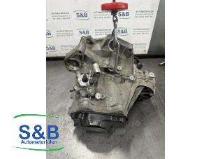 Gebruikte Versnellingsbak Volkswagen Polo V (6R) 1.2 12V BlueMotion Technology Prijs € 250,00 Margeregeling aangeboden door Schaap & Bron