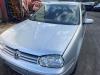 Motorkap van een Volkswagen Golf IV (1J1), 1997 / 2005 1.6 FSI 16V, Hatchback, Benzine, 1.598cc, 81kW (110pk), FWD, BAD, 2002-01 / 2005-06, 1J1 2003