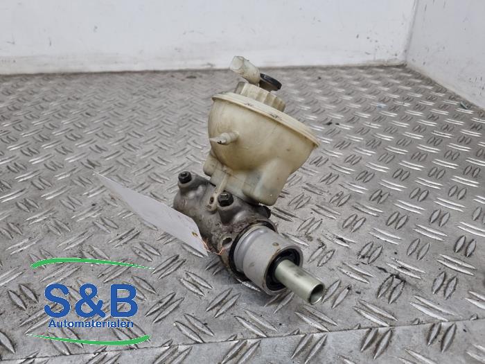 Gebruikte Hoofdremcilinder Volkswagen Golf III (1H1) 1.6 i Prijs € 30,00 Margeregeling aangeboden door Schaap & Bron