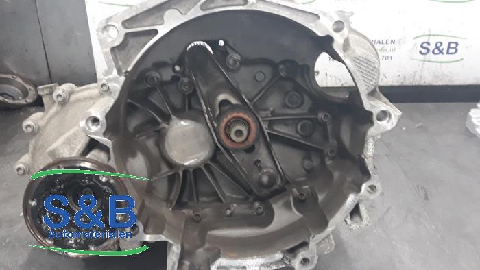 Gebruikte Versnellingsbak Skoda Fabia III (NJ3) 1.2 TSI 16V Prijs € 550,00 Margeregeling aangeboden door Schaap & Bron