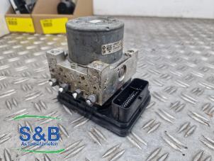 Gebruikte ABS Pomp Renault Trafic (1FL/2FL/3FL/4FL) 1.6 dCi 95 Prijs € 150,00 Margeregeling aangeboden door Schaap & Bron