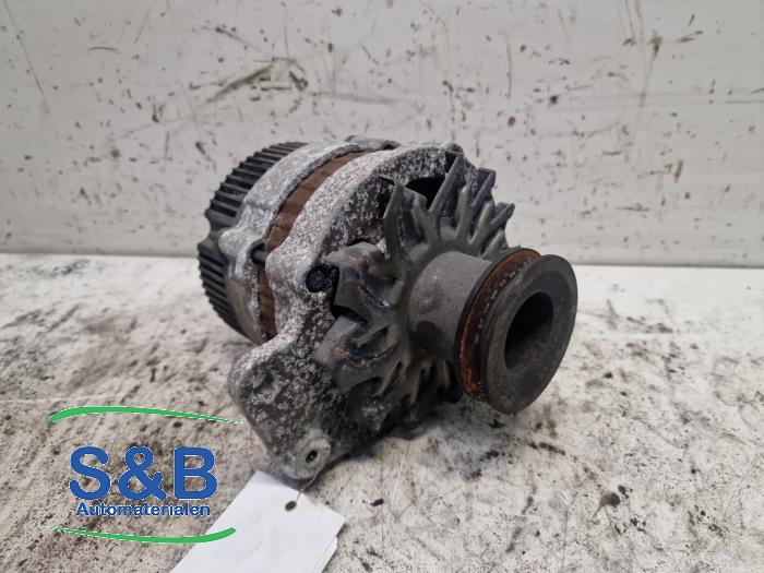 Gebruikte Dynamo Volkswagen Golf II (19E) 1.8i Prijs € 75,00 Margeregeling aangeboden door Schaap & Bron