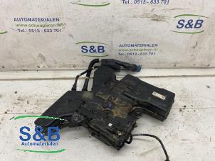 Gebruikte Tank adblue Volkswagen Crafter (SY) 2.0 TDI 4Motion Prijs € 250,00 Margeregeling aangeboden door Schaap & Bron