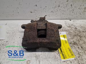 Gebruikte Remklauw (Tang) links-achter Peugeot Boxer (U9) 2.2 HDi 110 Euro 5 Prijs € 35,00 Margeregeling aangeboden door Schaap & Bron