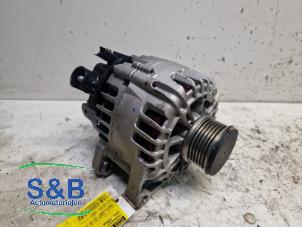 Gebruikte Dynamo Opel Corsa F (UB/UH/UP) 1.2 12V 75 Prijs € 90,00 Margeregeling aangeboden door Schaap & Bron