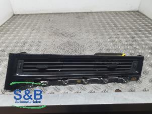 Gebruikte Luchtrooster Dashboard Audi A1 Sportback (GBA) 1.0 25 TFSI 12V Prijs € 60,00 Margeregeling aangeboden door Schaap & Bron