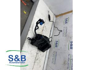 Gebruikte Adblue tank Volkswagen Polo V (6R) 1.2 TDI 12V BlueMotion Prijs € 299,00 Margeregeling aangeboden door Schaap & Bron