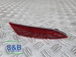 Gebruikte Bumper reflector rechts-achter Volkswagen Polo VI (AW1) 1.0 TSI 12V Prijs € 14,99 Margeregeling aangeboden door Schaap & Bron