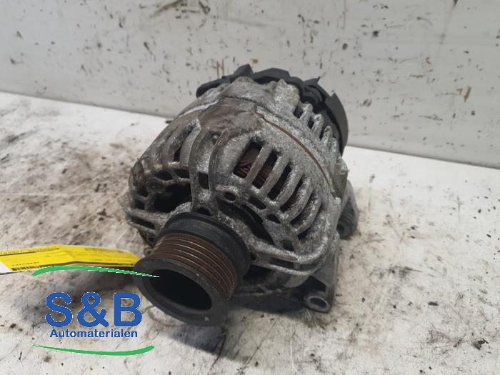 Gebruikte Dynamo Opel Meriva (A) 1.6 16V Prijs € 35,00 Margeregeling aangeboden door Schaap & Bron