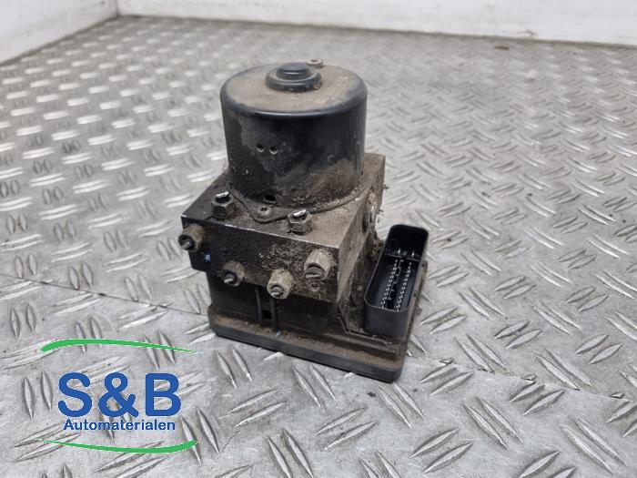 Gebruikte ABS Pomp Opel Zafira (M75) 1.9 CDTI 16V Prijs € 49,99 Margeregeling aangeboden door Schaap & Bron