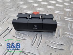 Gebruikte Start/Stop schakelaar Seat Leon (5FB) 1.6 TDI Ecomotive 16V Prijs € 19,99 Margeregeling aangeboden door Schaap & Bron