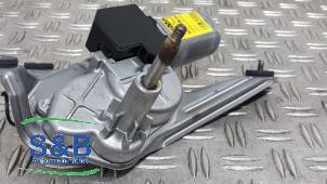 Gebruikte Ruitenwissermotor achter Toyota Avensis Wagon (T25/B1E) 2.0 16V VVT-i D4 Prijs € 30,00 Margeregeling aangeboden door Schaap & Bron