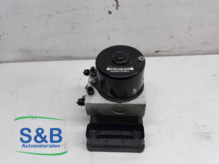 Gebruikte ABS Pomp BMW Mini (R50/53) 1.6 16V Cooper Prijs € 95,00 Margeregeling aangeboden door Schaap & Bron