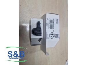 Gebruikte PDC Sensor Landrover Defender II 130 3.0 D300 MHEV Prijs € 30,25 Inclusief btw aangeboden door Schaap & Bron