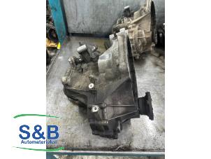 Gebruikte Versnellingsbak Volkswagen Golf V (1K1) 2.0 SDI Prijs € 395,00 Margeregeling aangeboden door Schaap & Bron