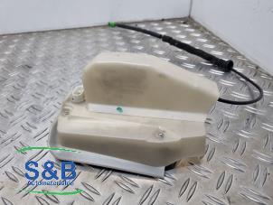 Gebruikte Portierslot Mechaniek 4Deurs rechts-voor Tesla Model 3 Standard RWD Plus, Long Range RWD Prijs € 49,99 Margeregeling aangeboden door Schaap & Bron